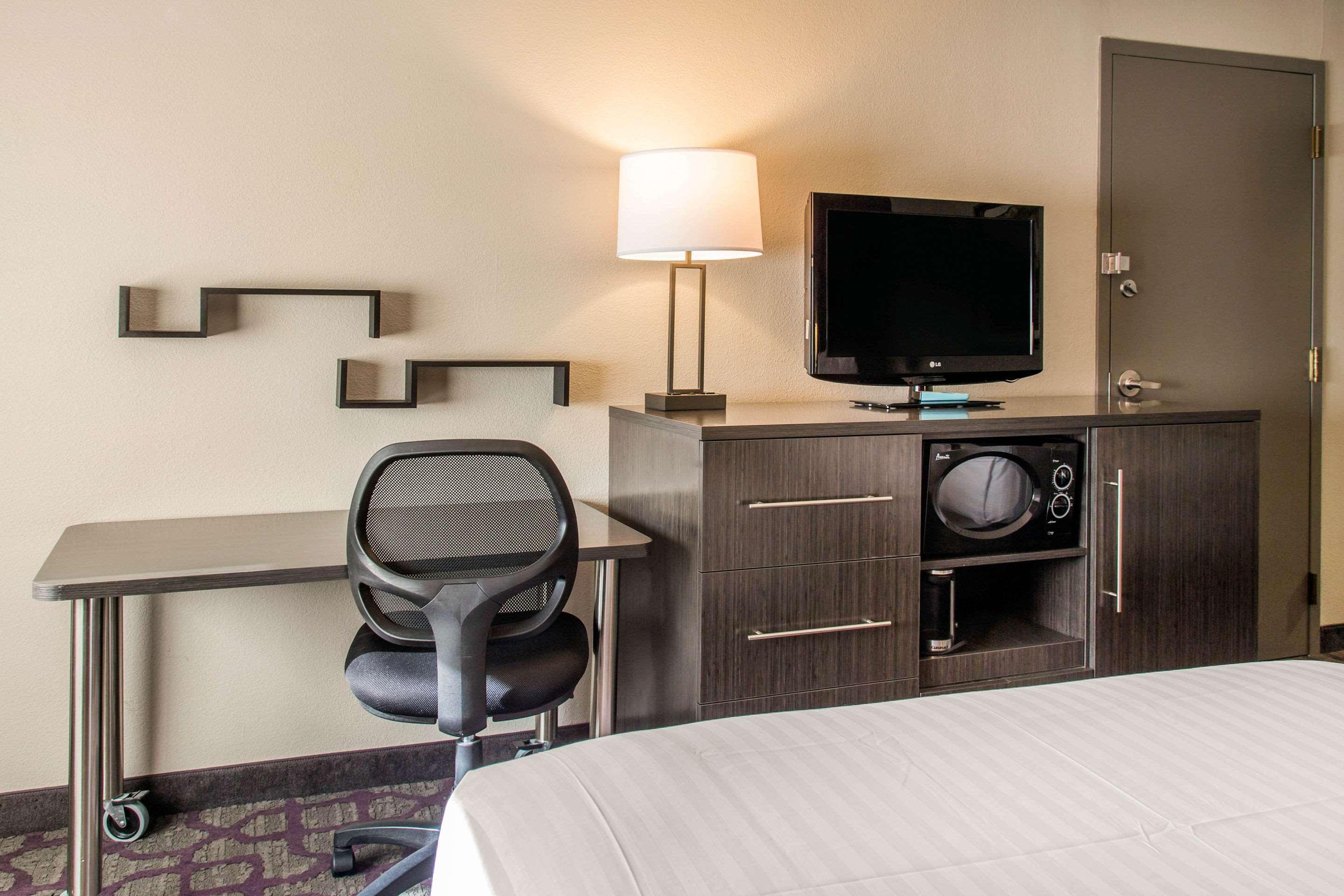 אפר מרלבורו Comfort Inn Largo-Washington Dc East מראה חיצוני תמונה
